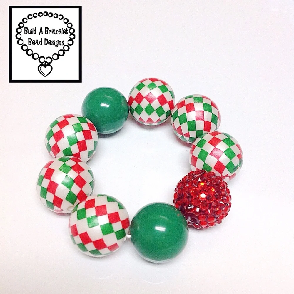 Handmade Christmas Holiday Harlequin Red Green White Bead Stretch Bracelet